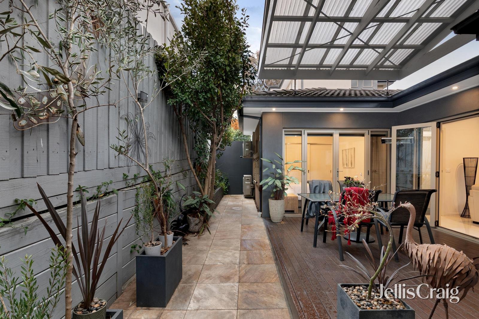 2/6 Graeme Avenue, Montmorency image 17