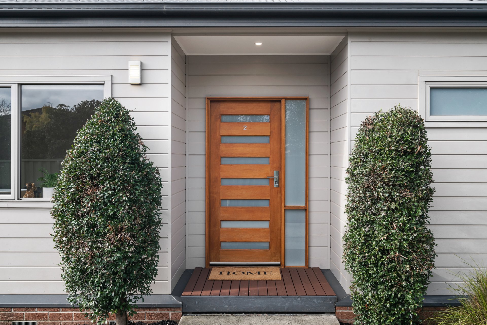 2/6 Graham Avenue, Kilsyth image 2