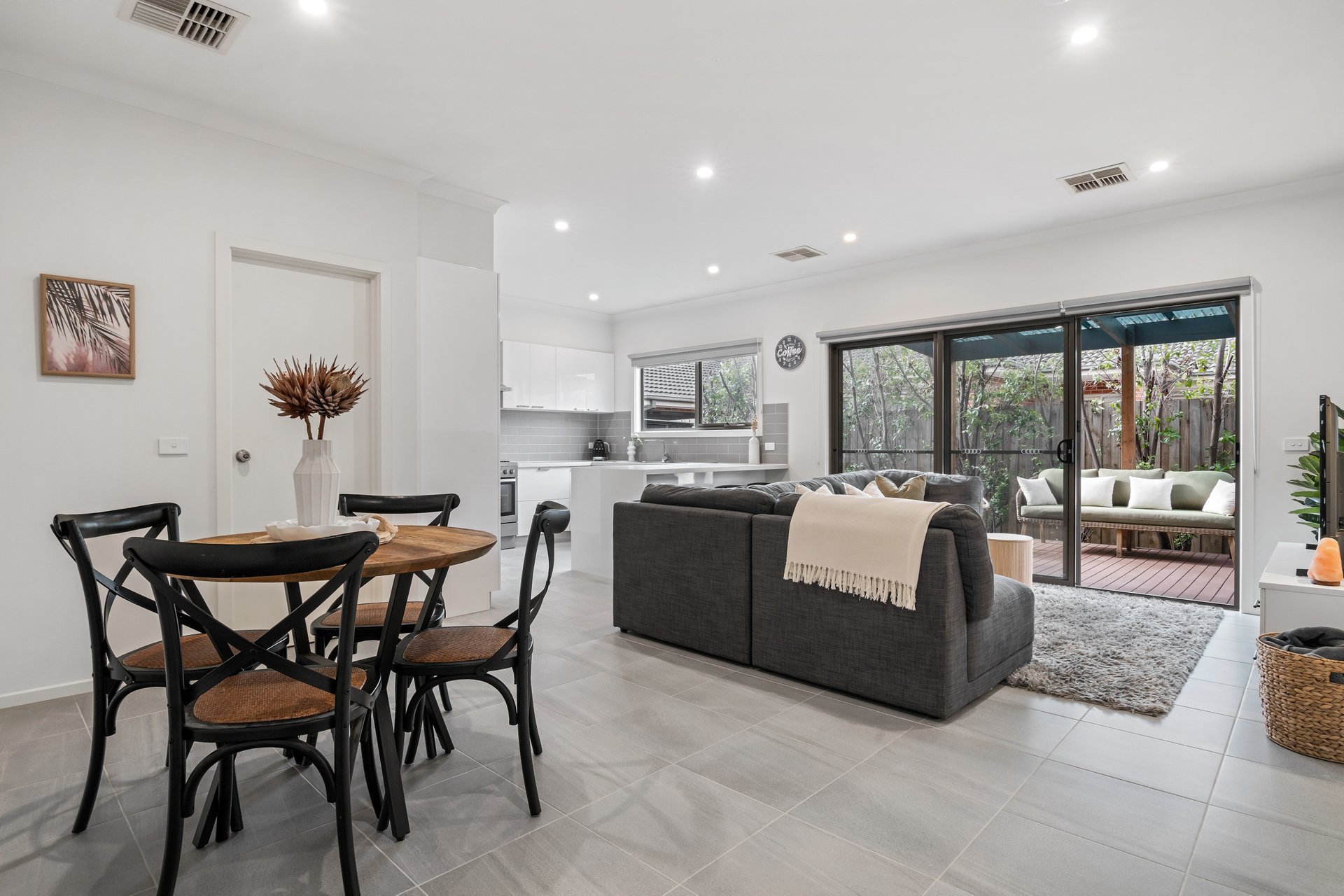 2/6 Graham Avenue, Kilsyth image 4