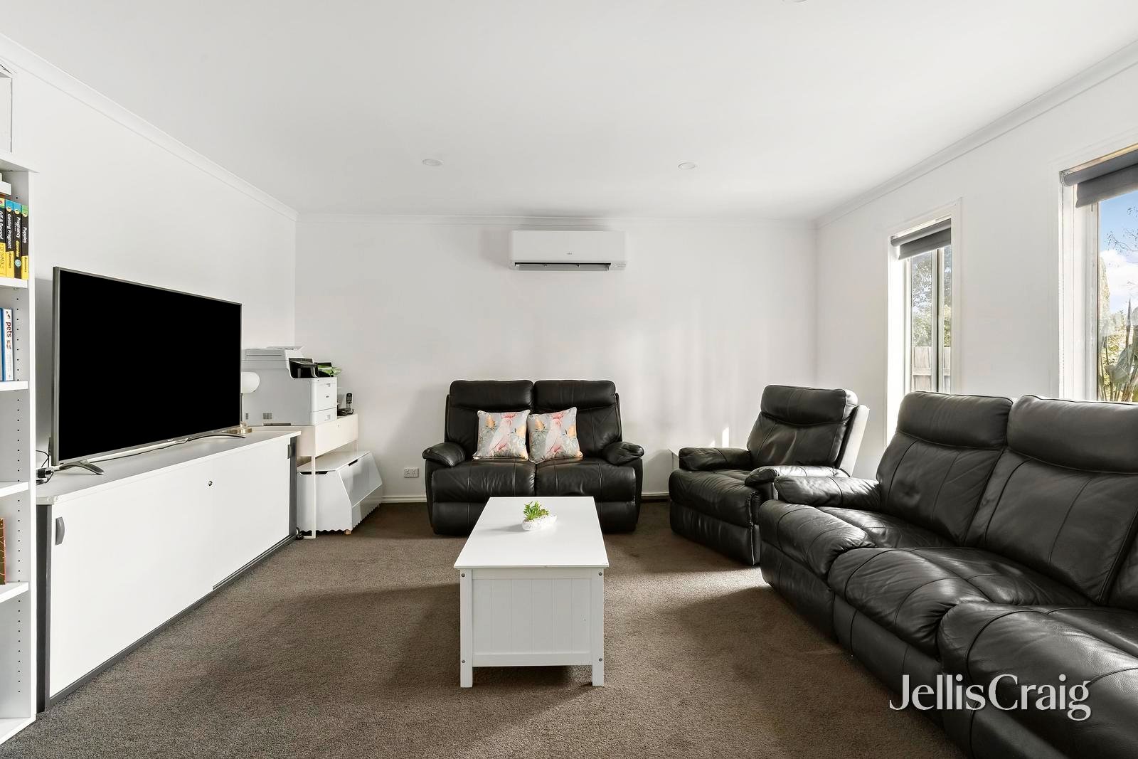 26 Hannah Avenue, Hillside image 5