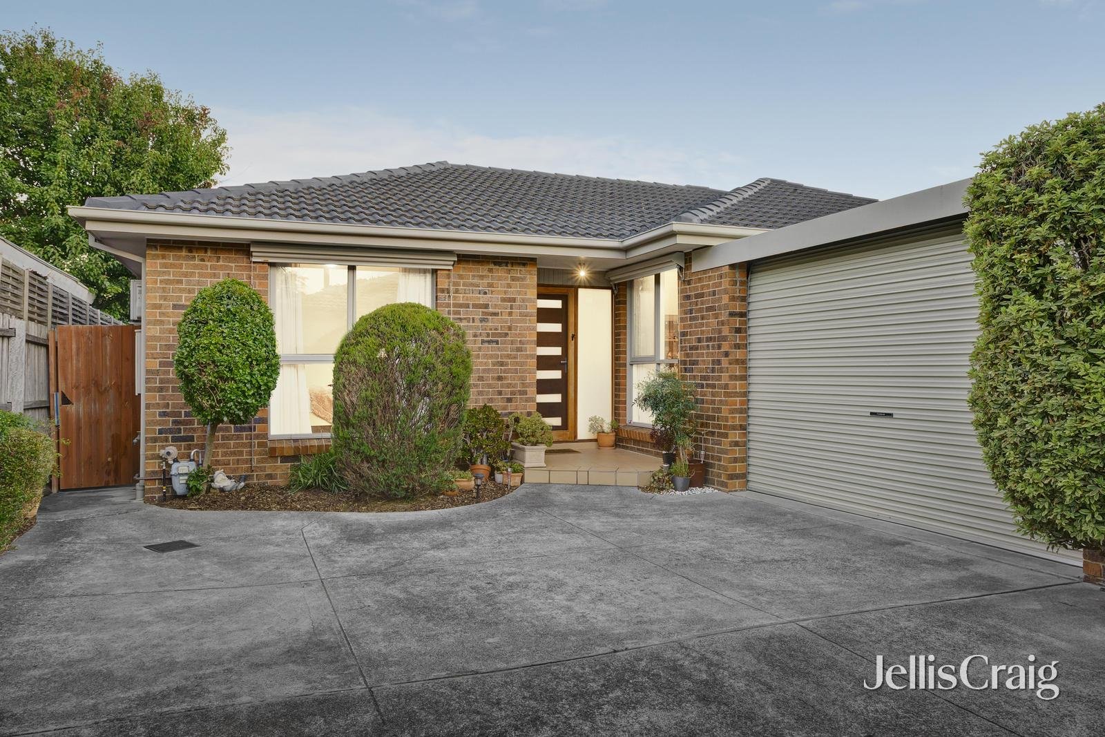 2/6 Harper Avenue, Bentleigh&nbsp;East image 1