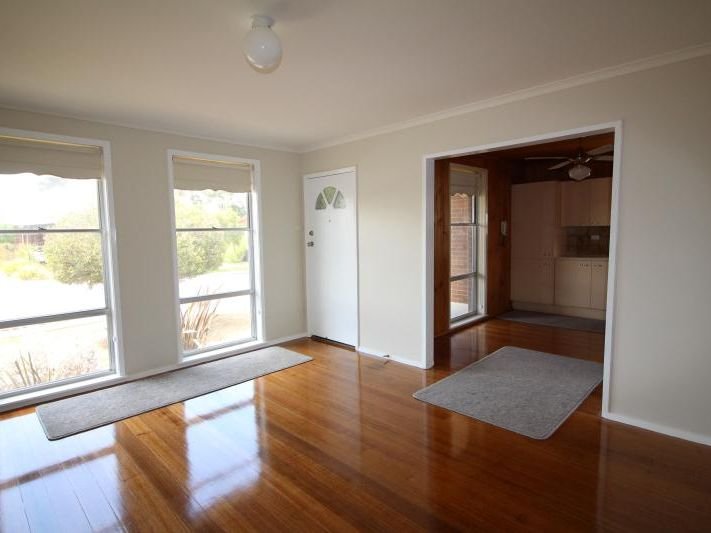 26 Hibiscus Crescent, Newcomb image 3