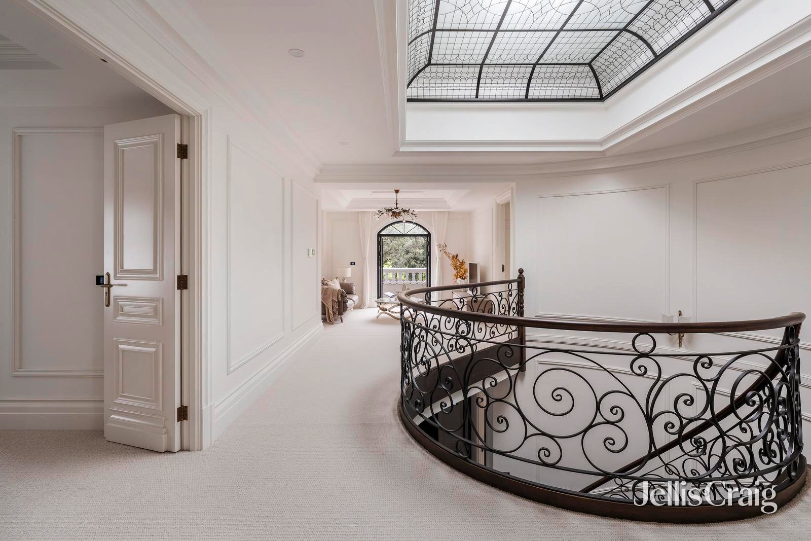 26 Hunter Road, Camberwell image 12