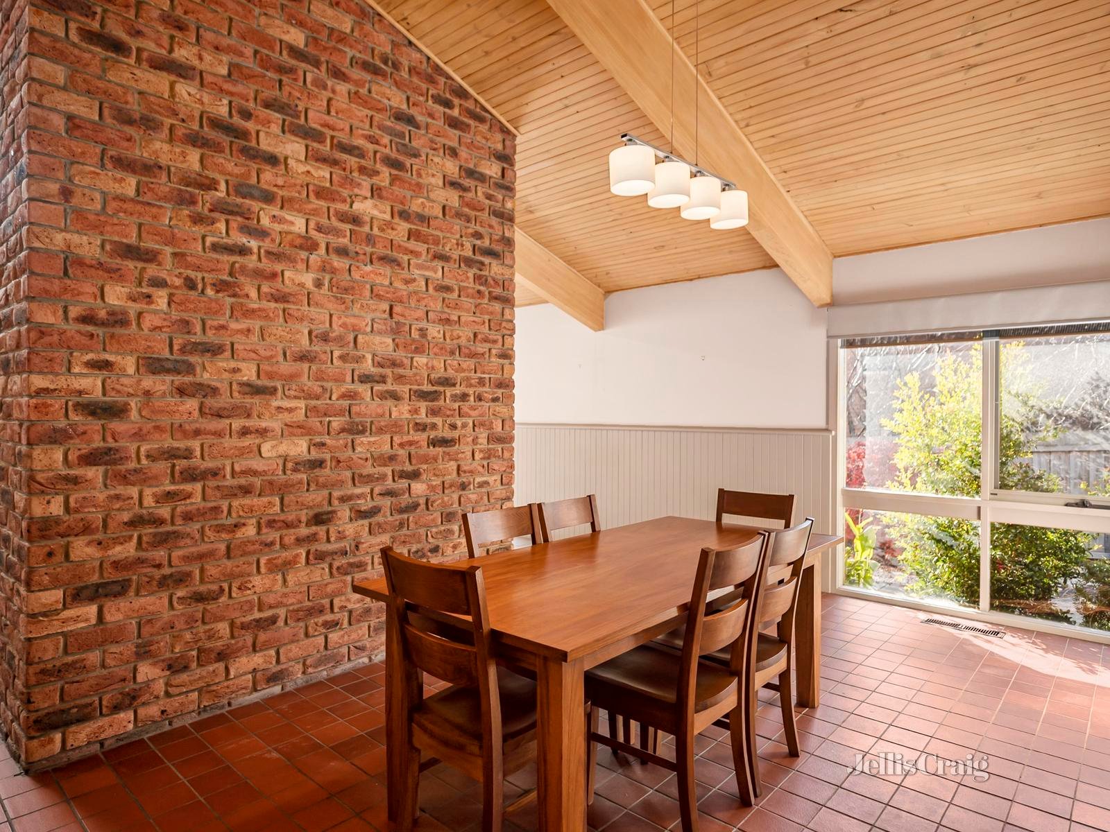 26 Huntingfield Drive, Doncaster East image 5