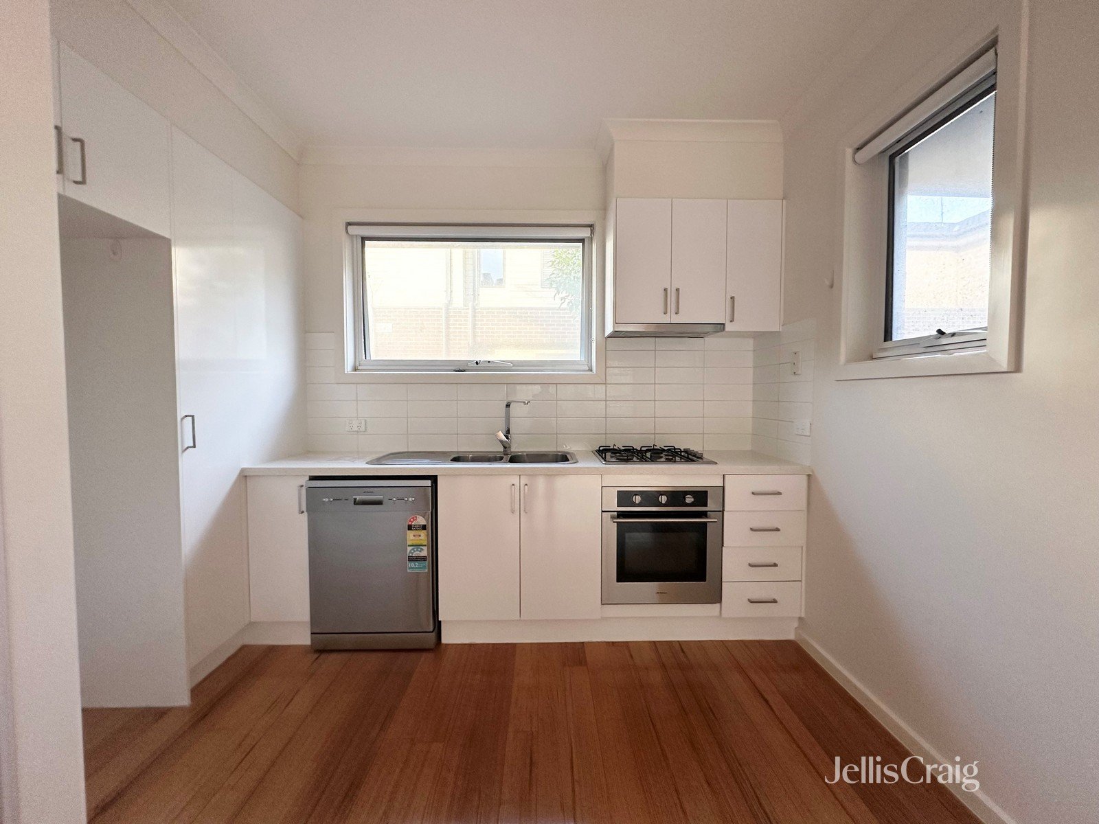 2/6 Isla Avenue, Glenroy image 2