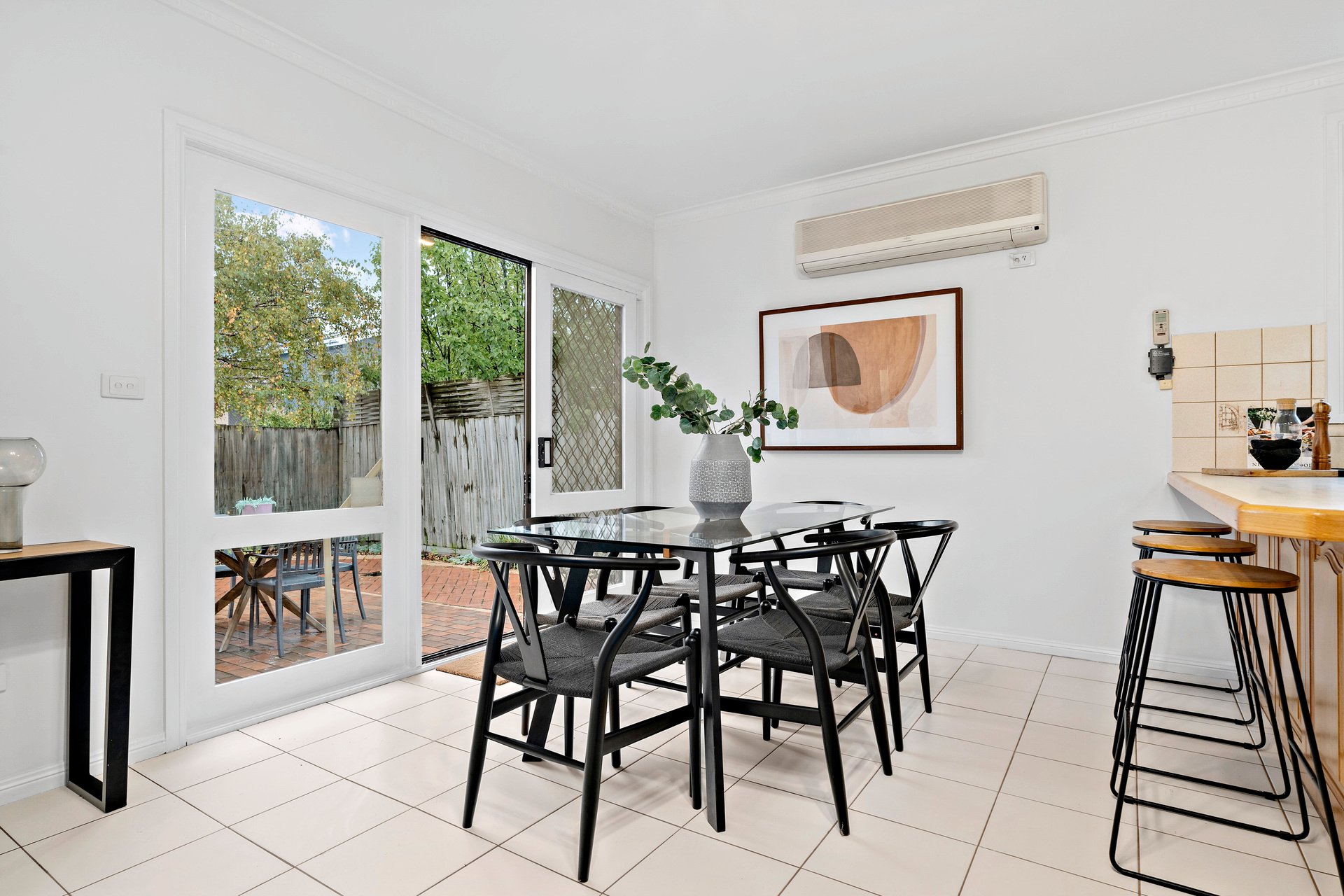 Property Gallery Thumbnail 6