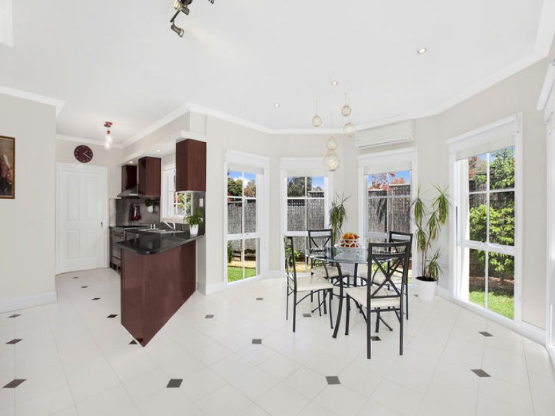 Property Gallery Thumbnail 7