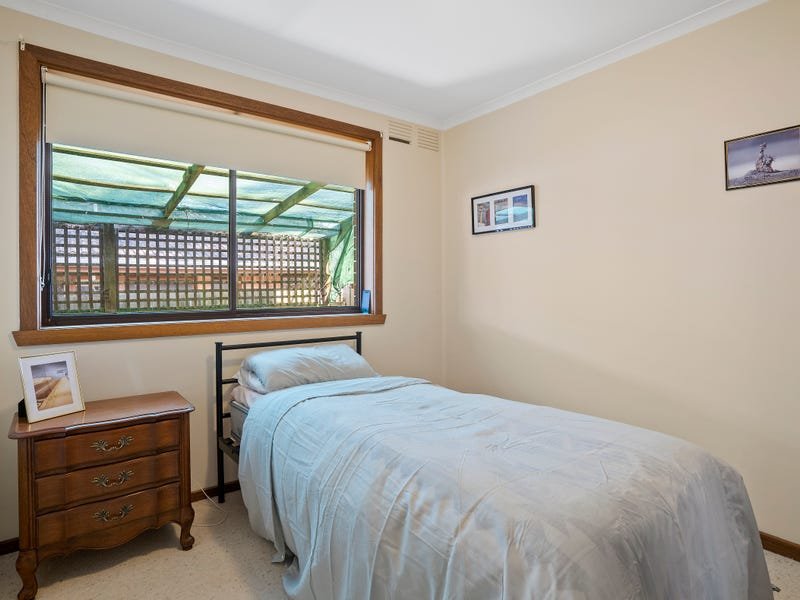 Property Gallery Thumbnail 8