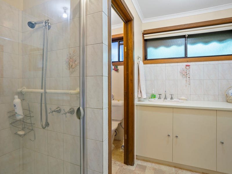 Property Gallery Thumbnail 9