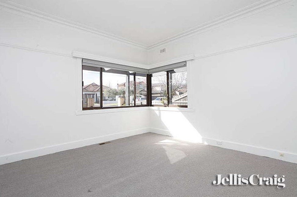 26 Leinster Street, Ormond image 3