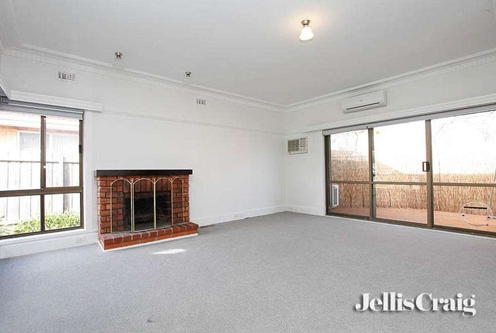 26 Leinster Street, Ormond image 2