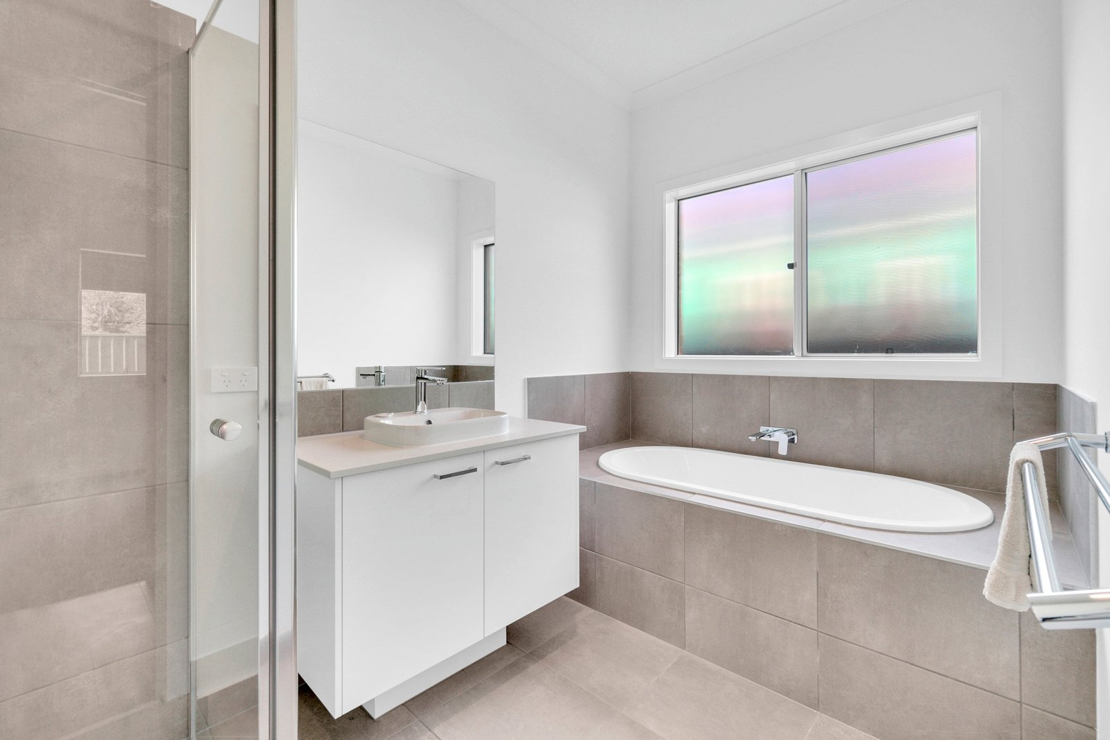 Property Gallery Thumbnail 8