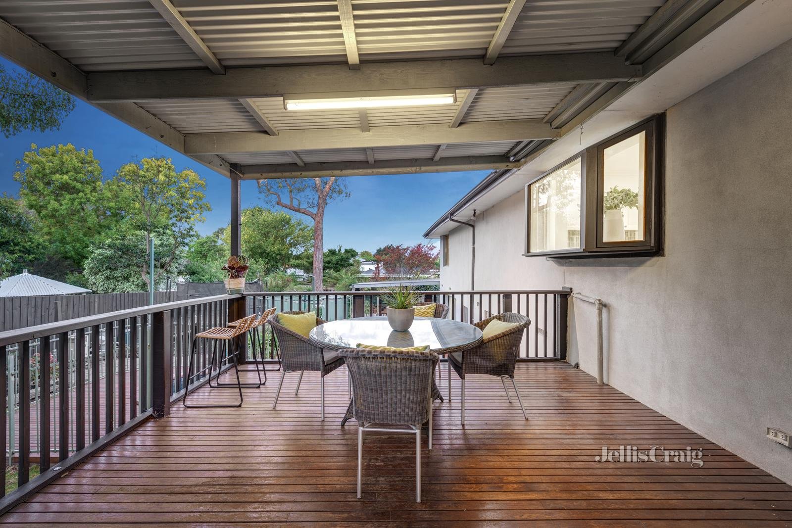 26 Lucille Avenue, Croydon South image 12