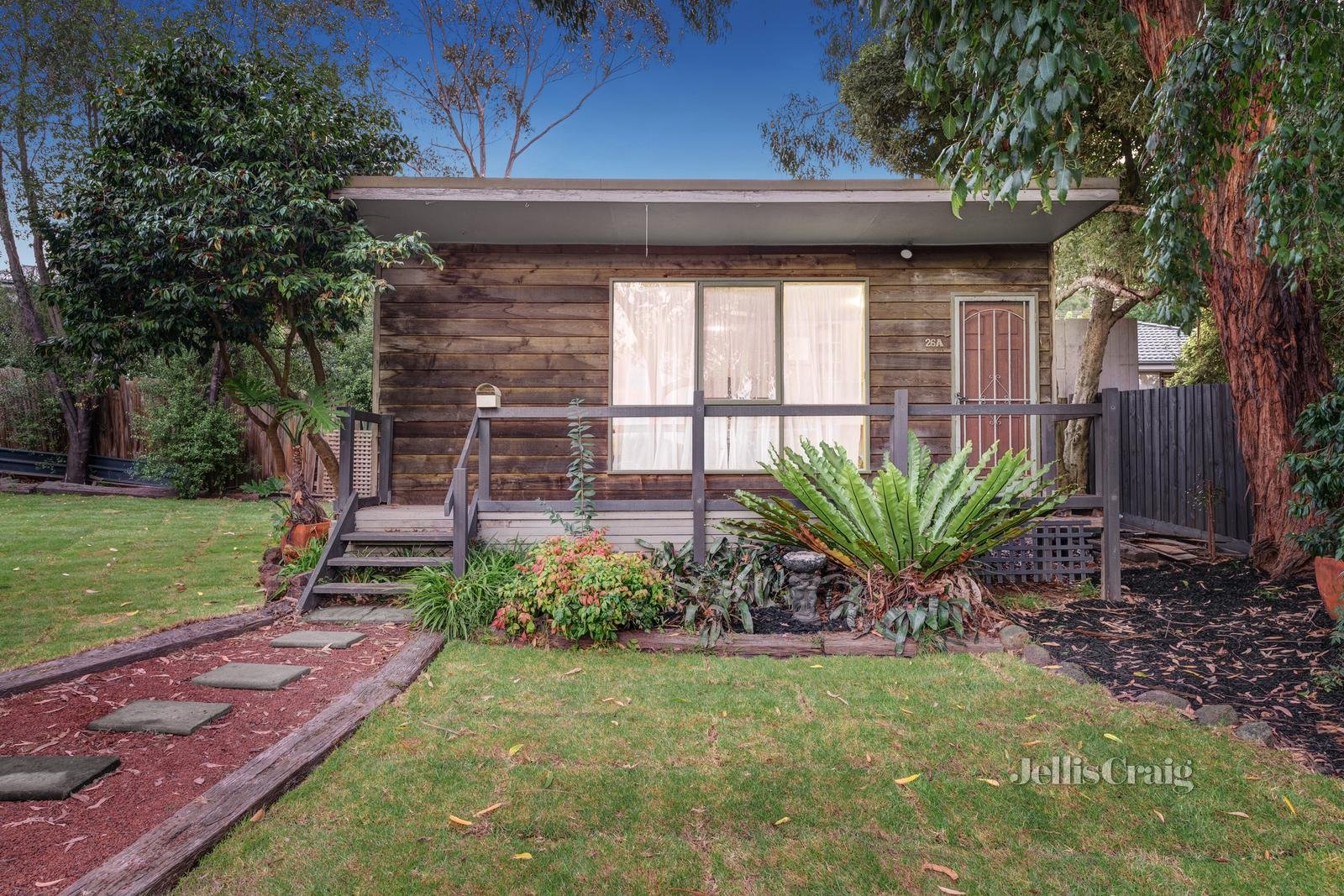 26 Lucille Avenue, Croydon South image 15