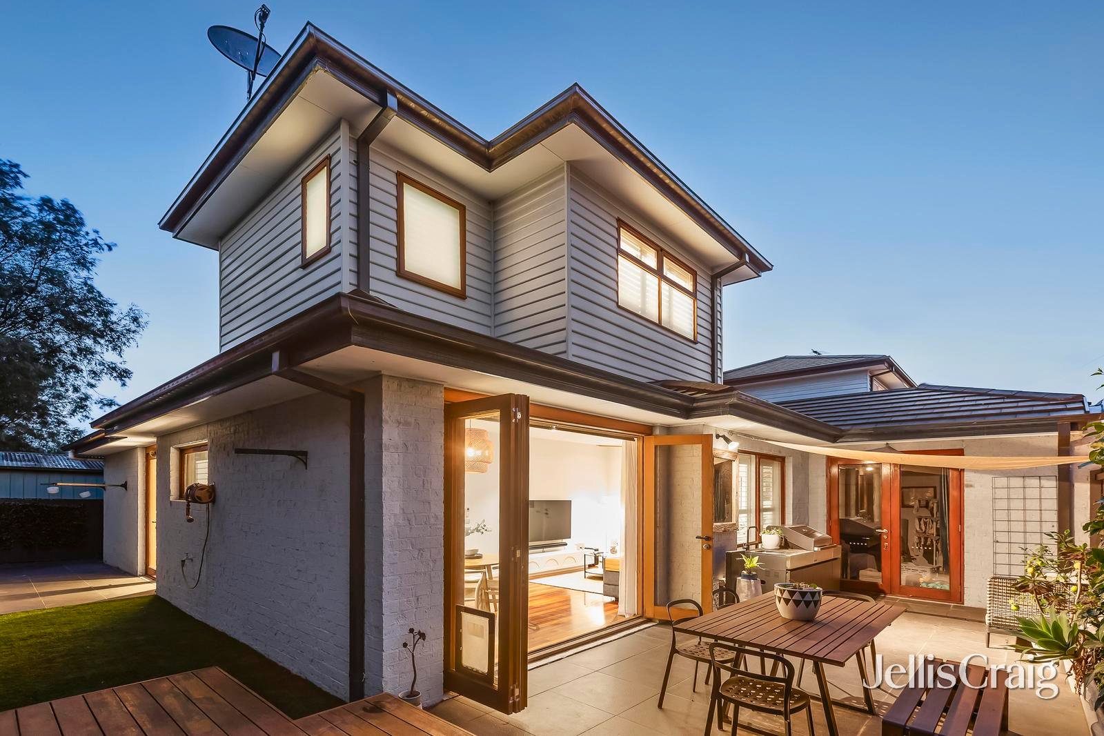 2/6 Mabel Street, Ivanhoe image 1