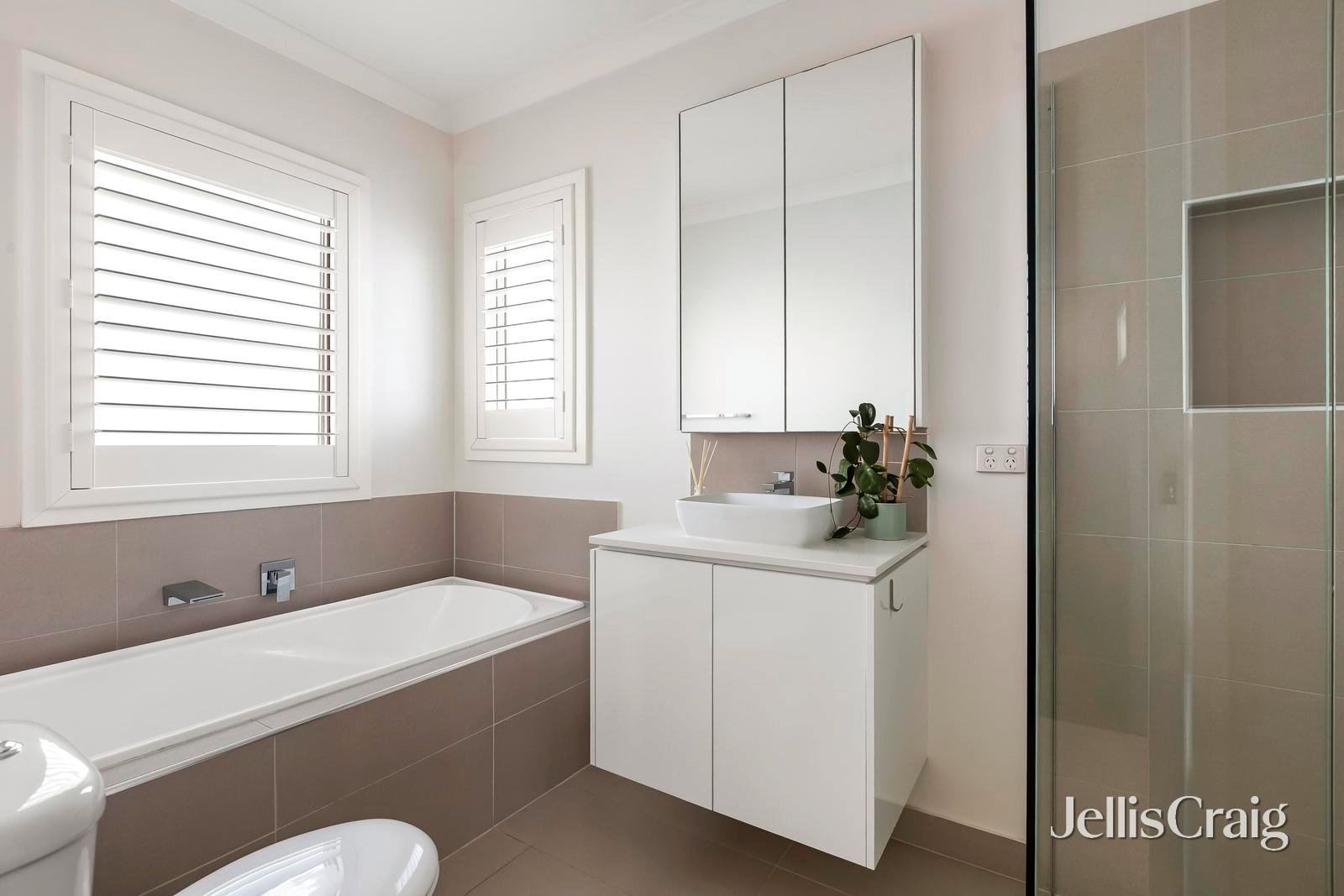 2/6 Mabel Street, Ivanhoe image 13