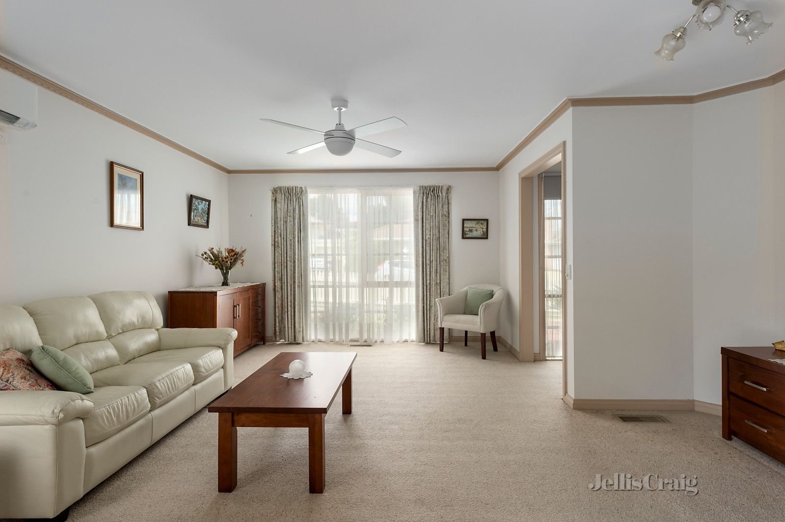2/6 Maggs Street, Doncaster East image 4