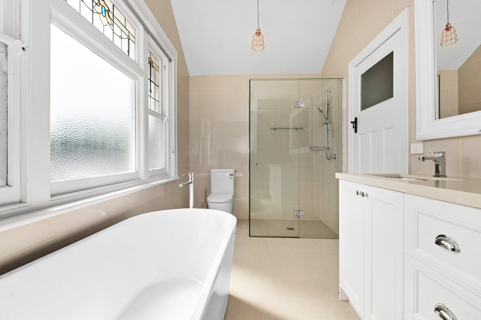 Property Gallery Thumbnail 7