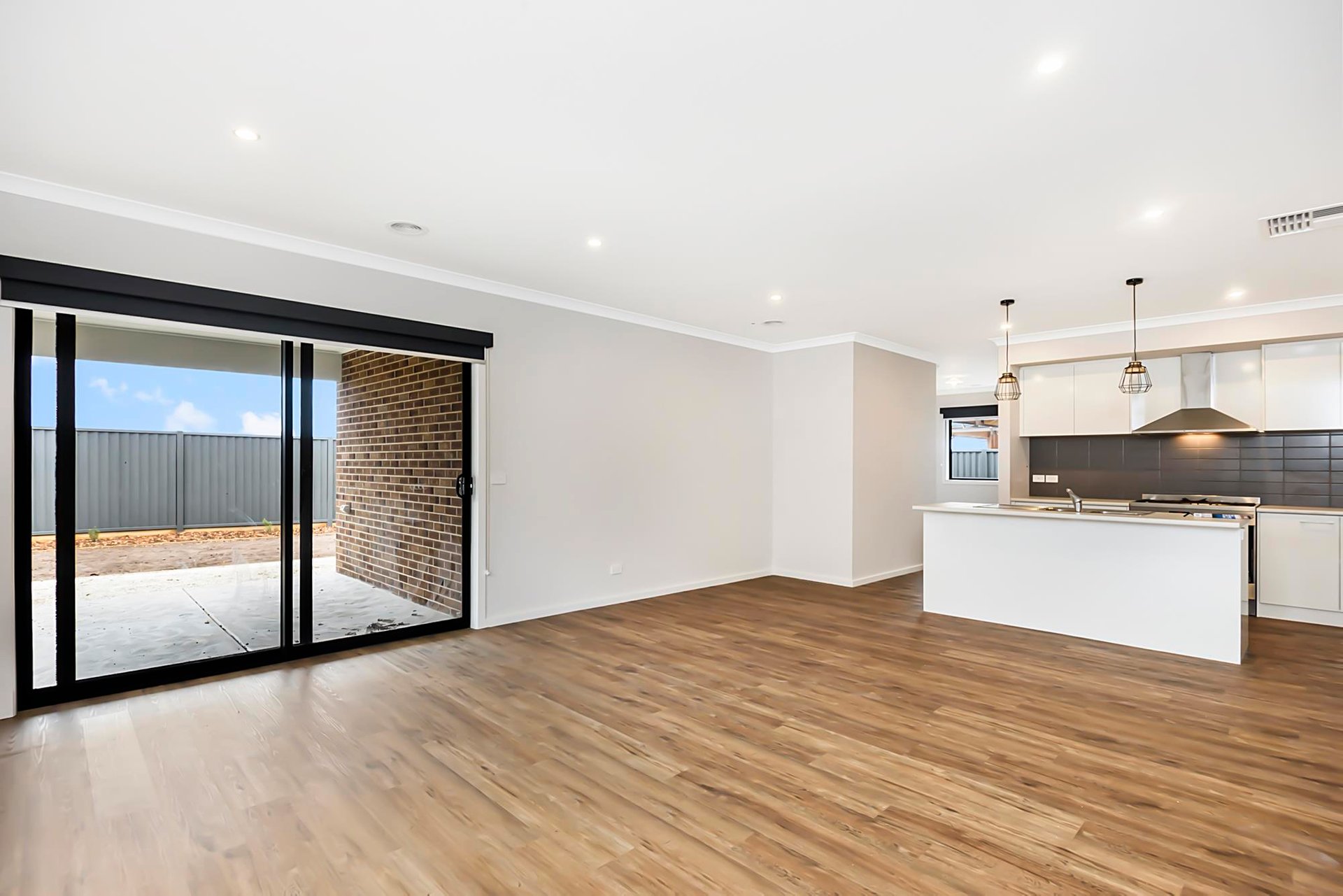 26 Marxsen Parade, Lucas image 3