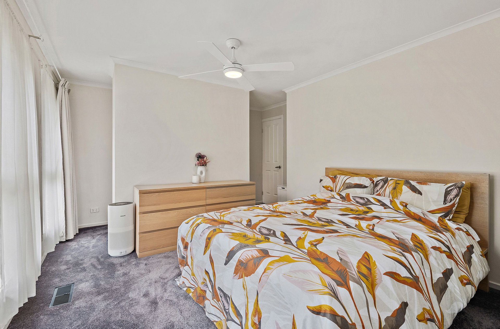 26 Masefield Avenue, Mooroolbark image 4