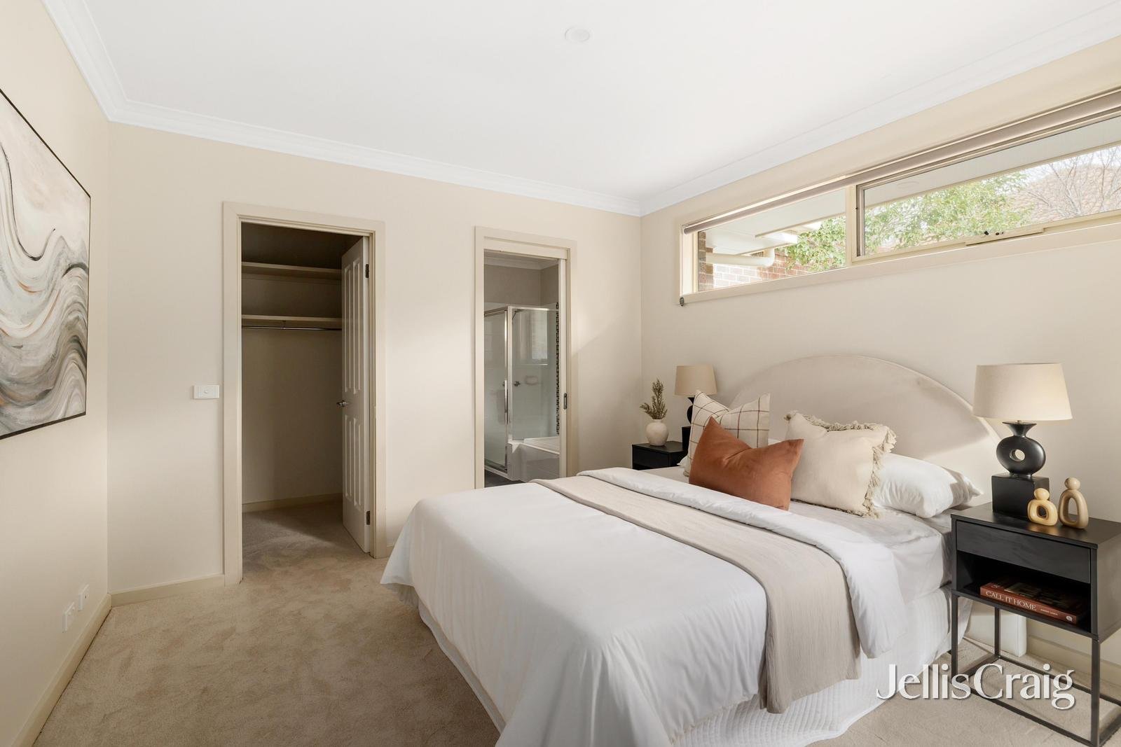 2/6 Mayfield Street, Greensborough image 8