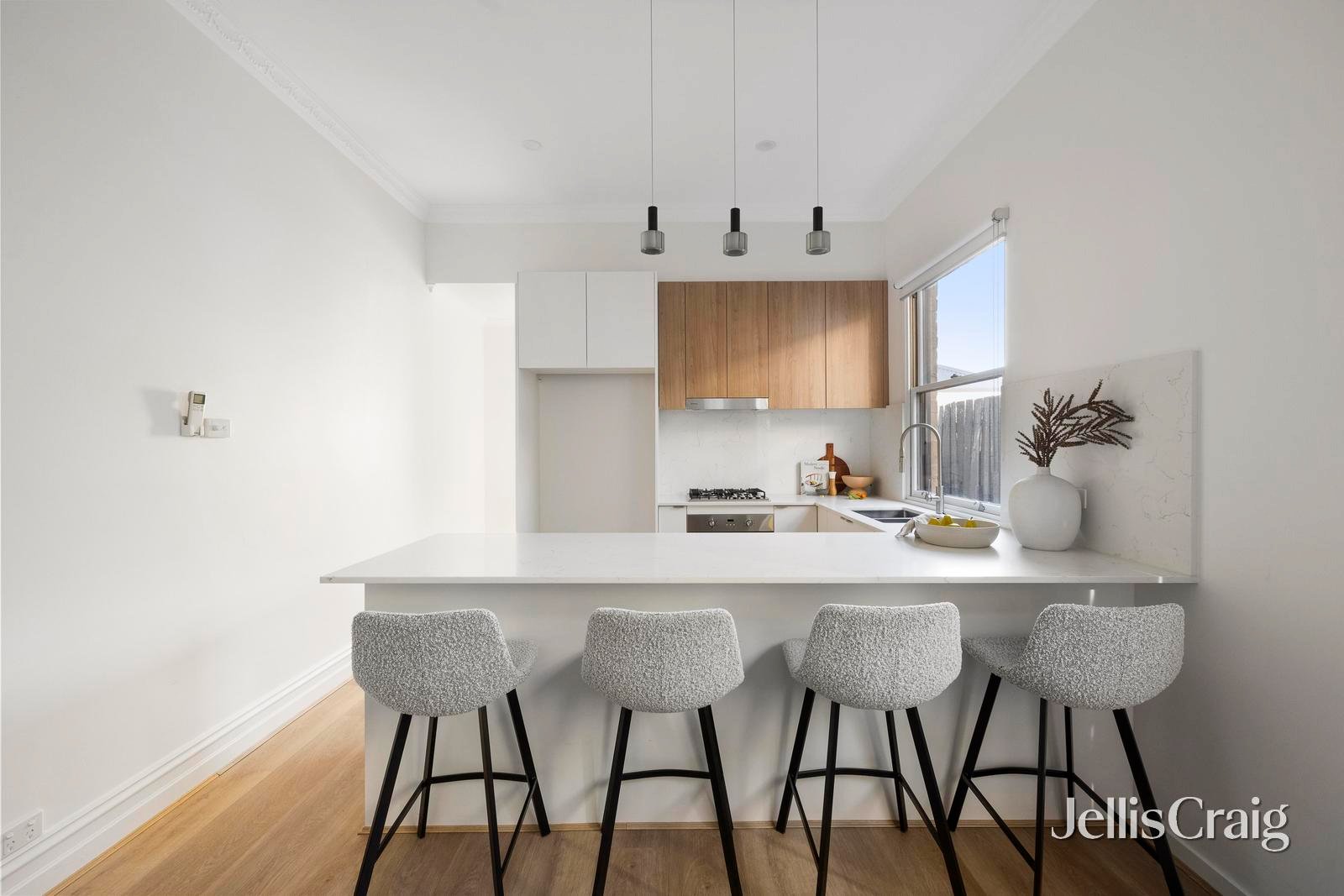 26 Mills Street, Albert Park image 7
