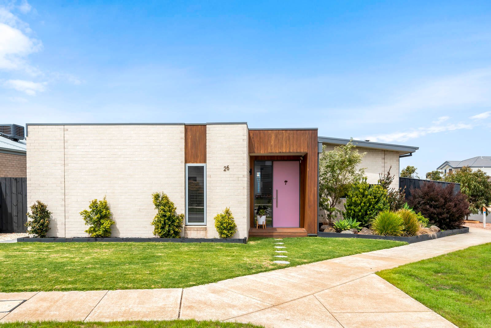 Property Gallery - Main Image