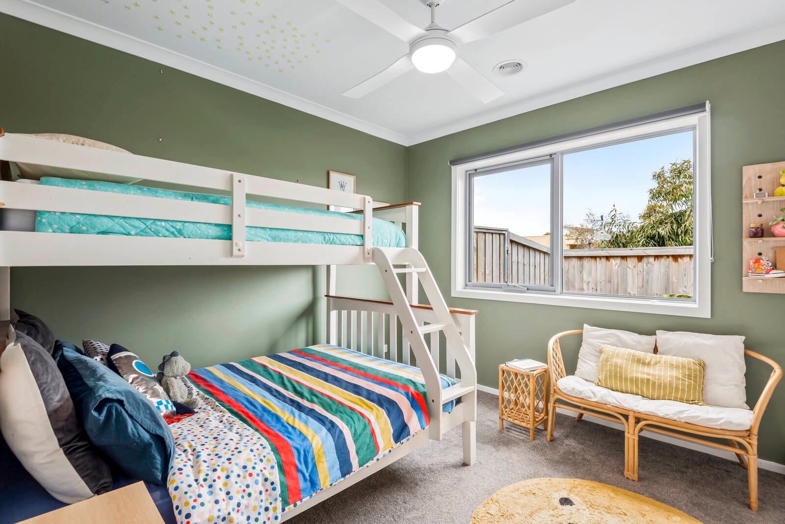 Property Gallery Thumbnail 11