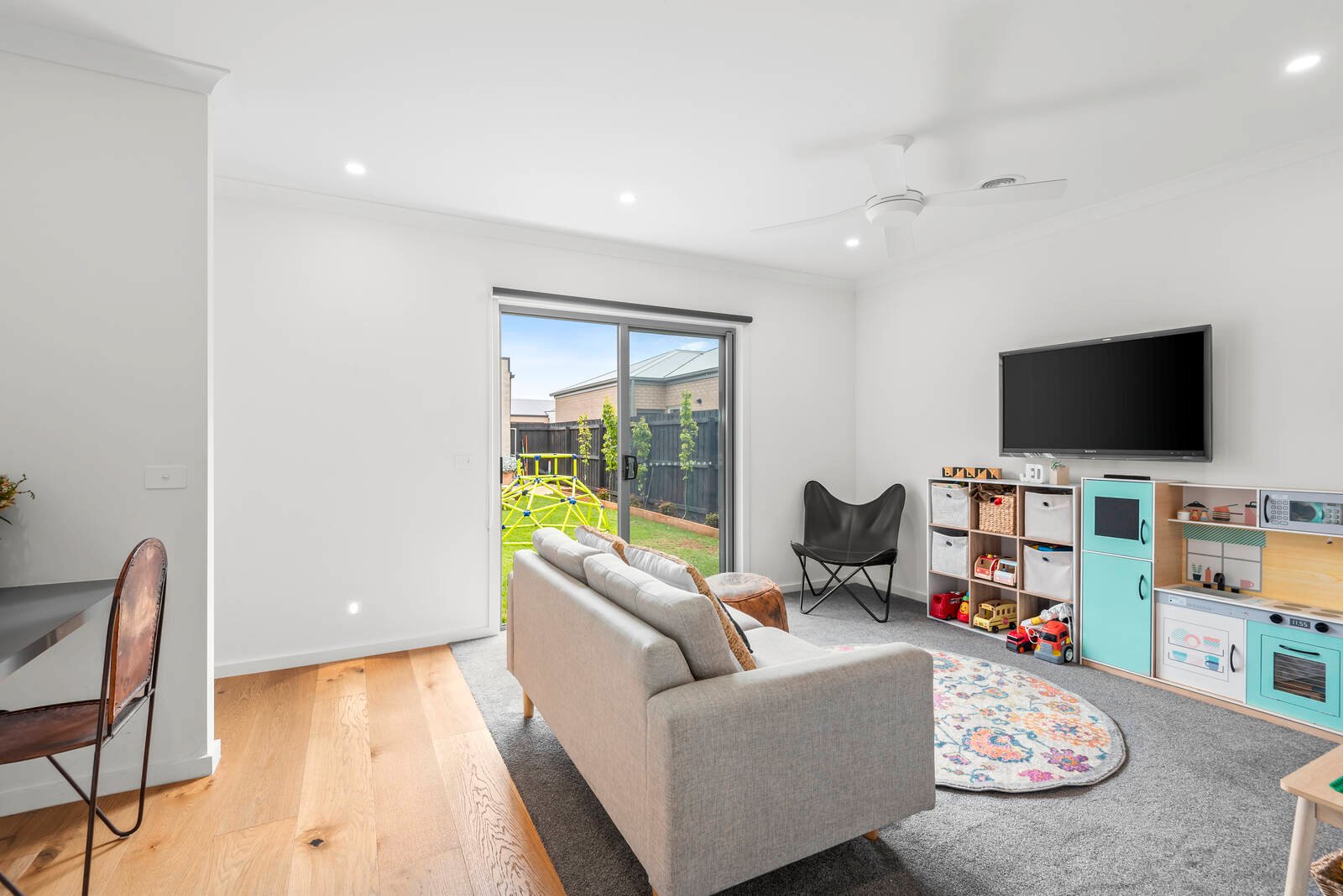 Property Gallery Thumbnail 13