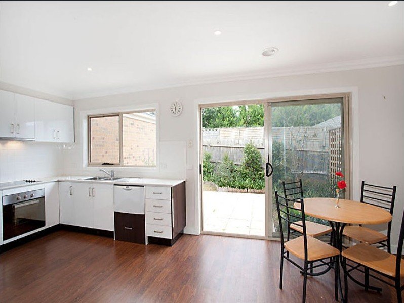 2/6 Murra Court, Ashwood image 10