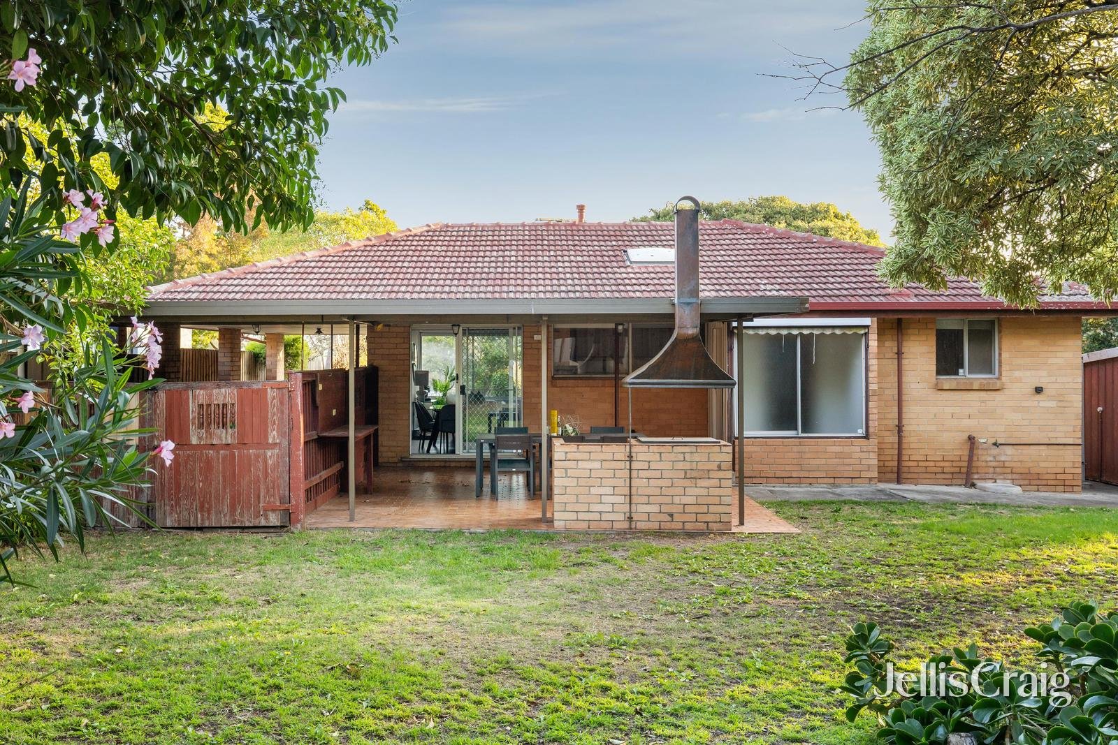 26 Myrtle Street, Bentleigh image 13