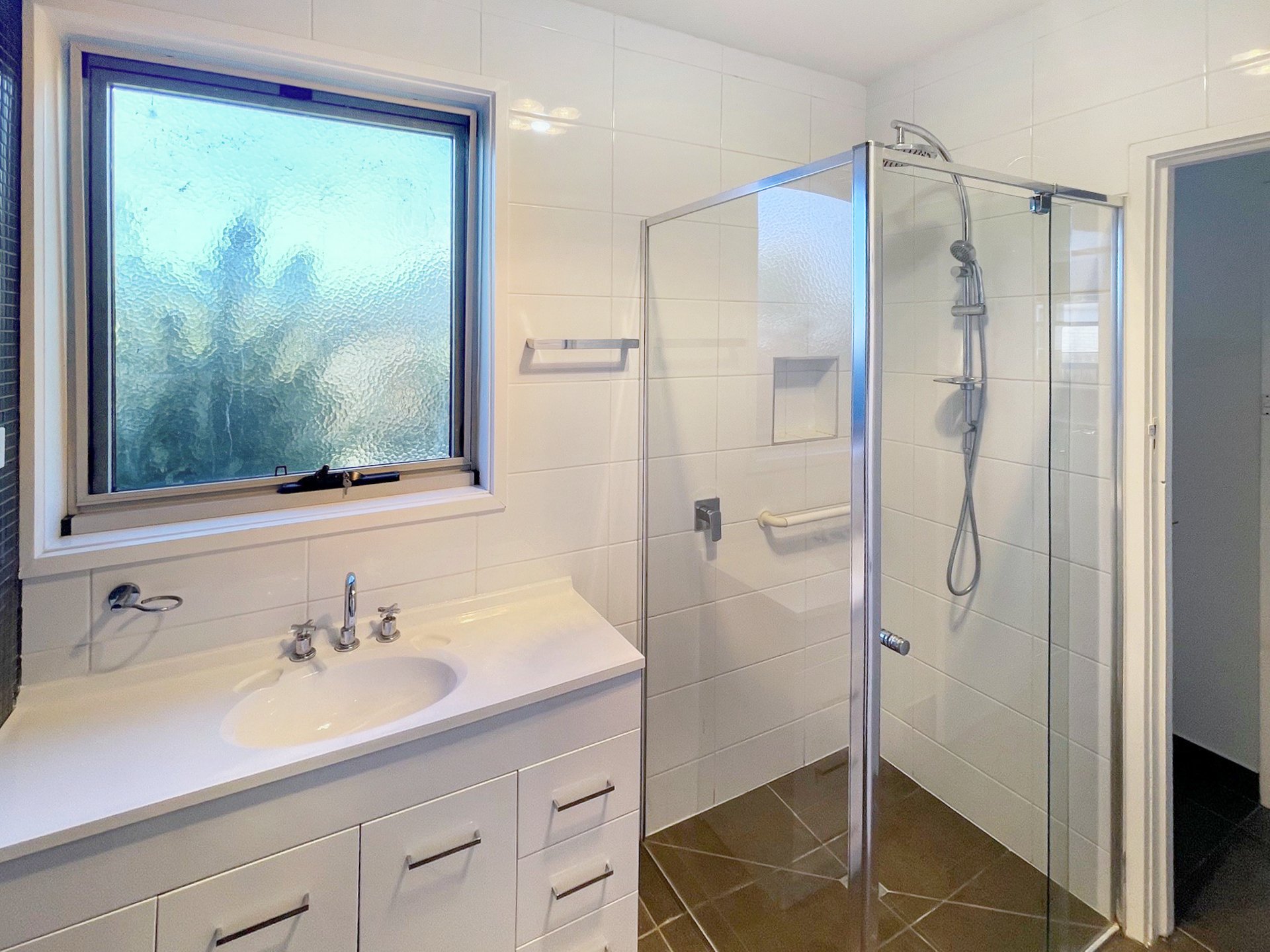 26 Neptune Avenue, Newcomb image 6