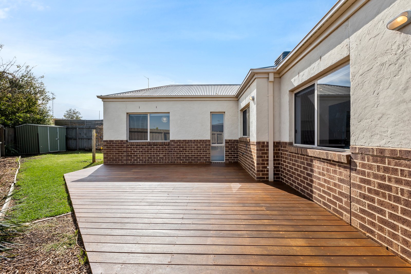 Property Gallery Thumbnail 7