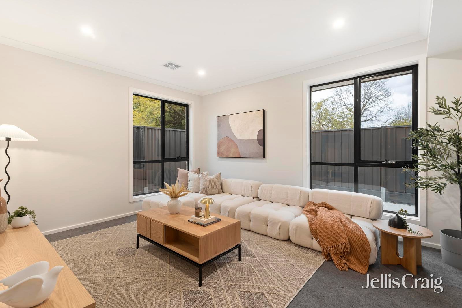 26 Nicholson Street, Ringwood East image 3