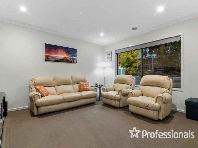 26 Norris Circuit, Croydon image 8