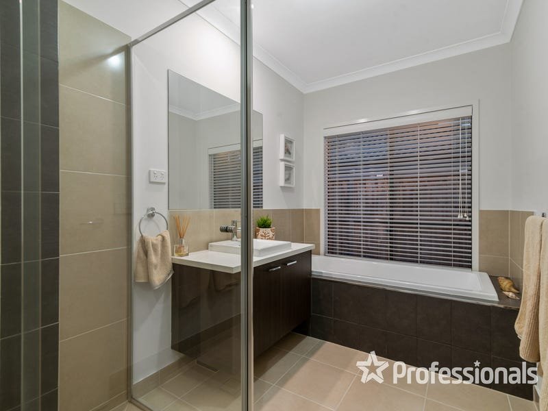 26 Norris Circuit, Croydon image 10