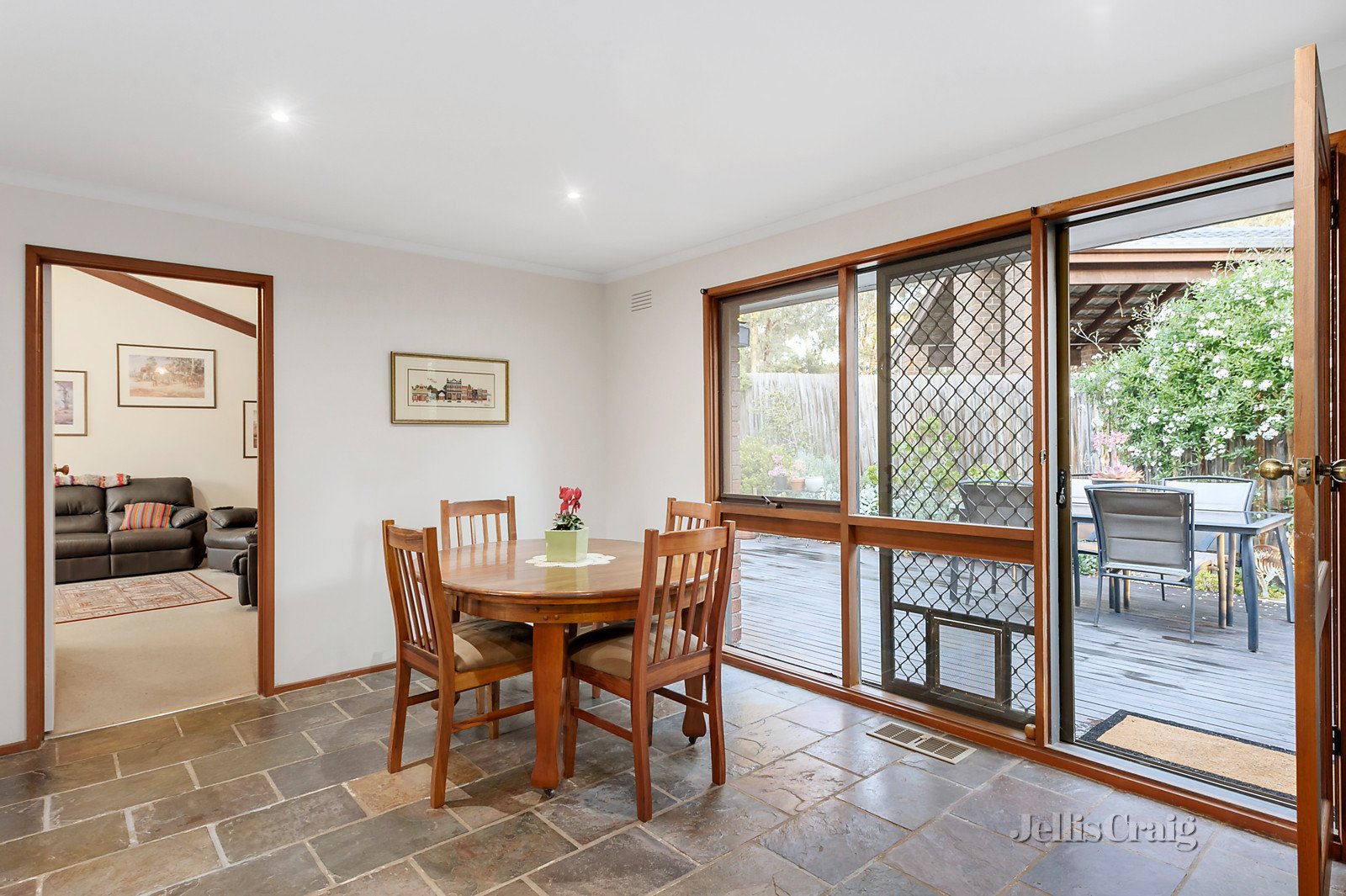 26 Olympic Avenue, Montmorency image 5