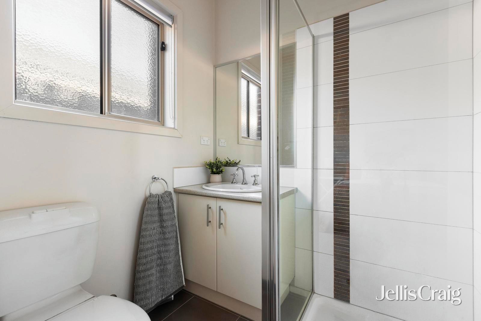 26 Panton Gap Drive, South&nbsp;Morang image 7