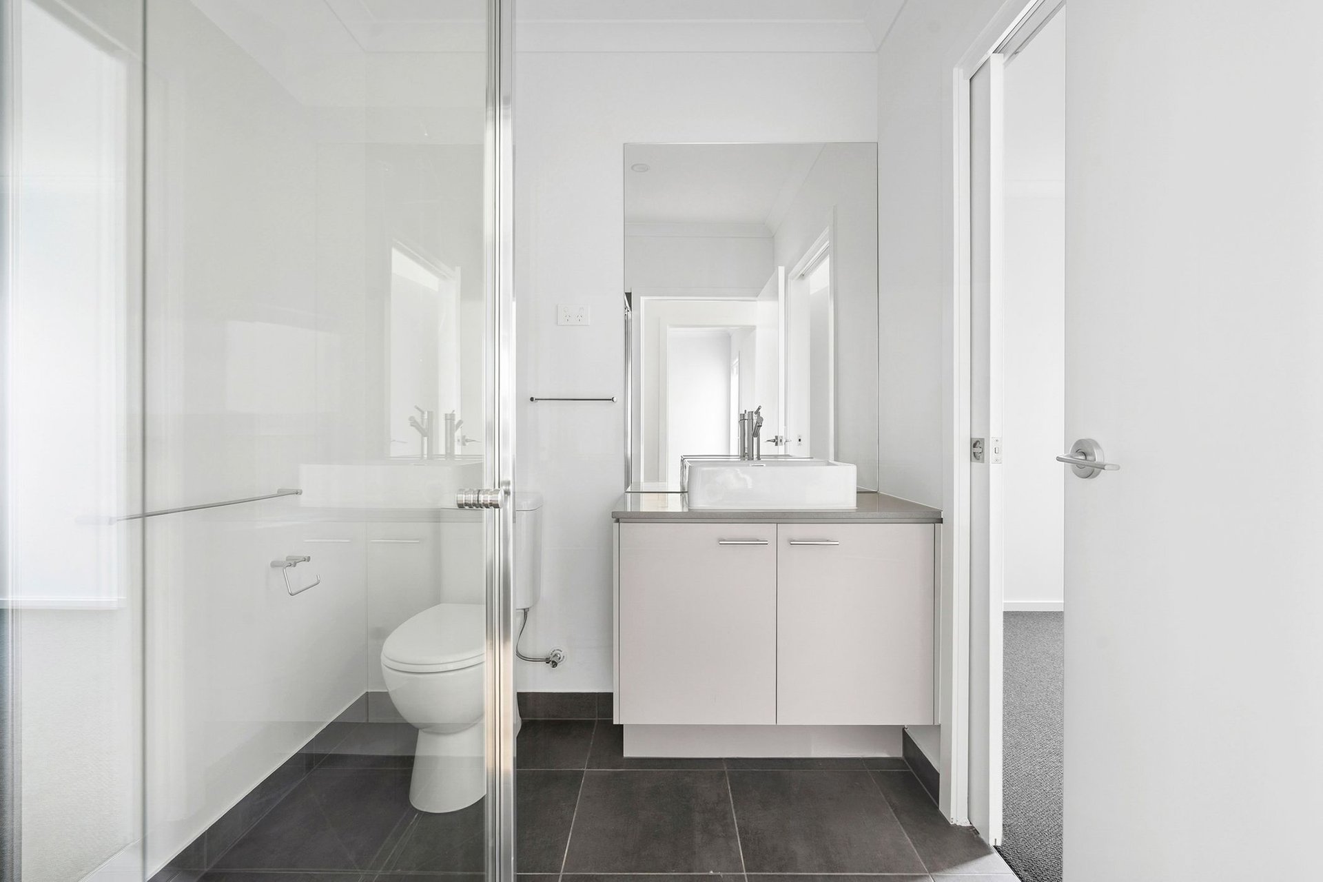 26 Paradise Circuit, Armstrong Creek image 7