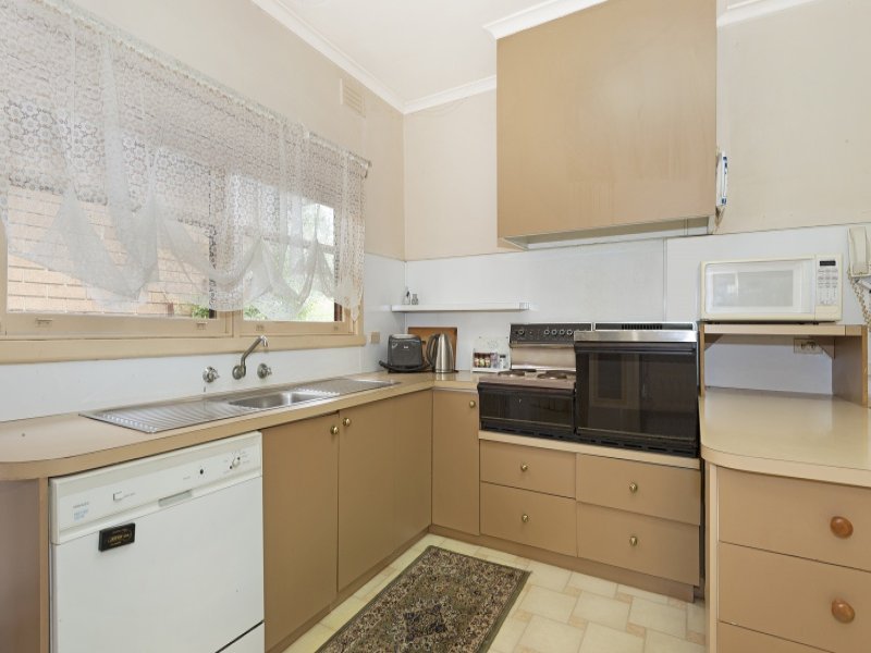 26 Peter Street, Box Hill North image 6