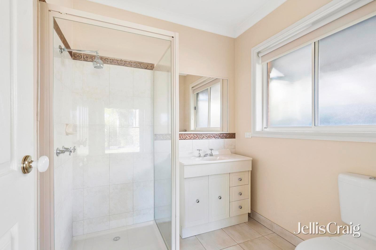 26 Pineview Court, Lara image 7