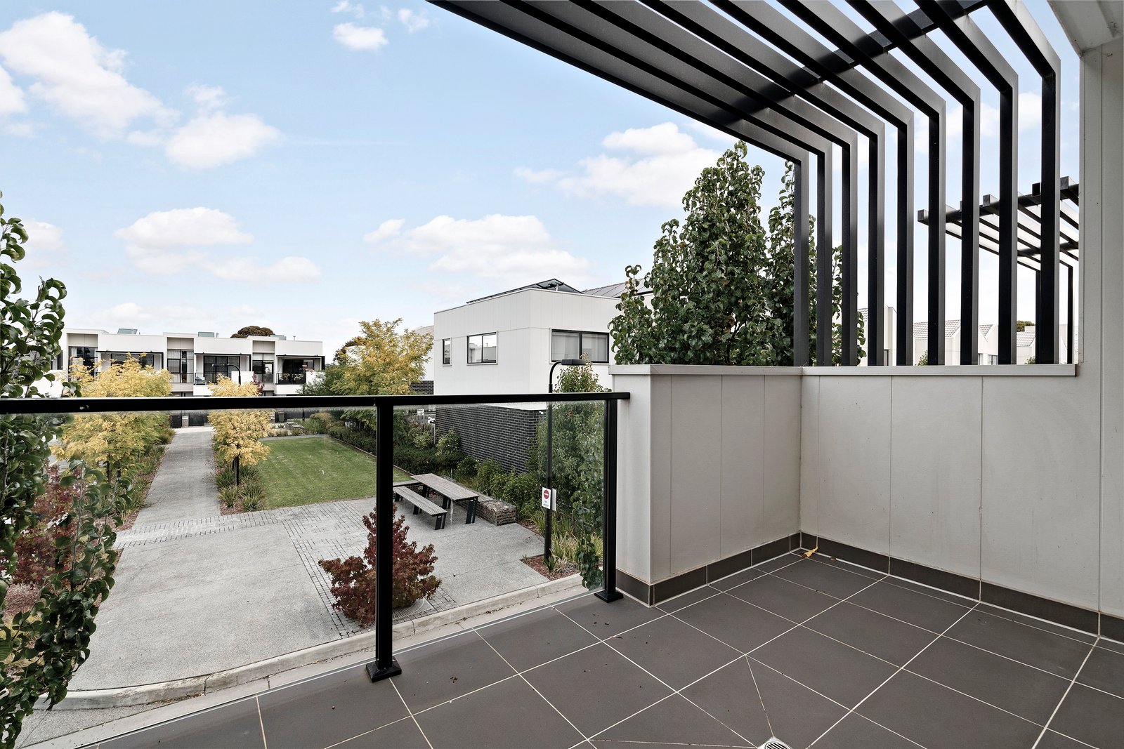 Property Gallery Thumbnail 4