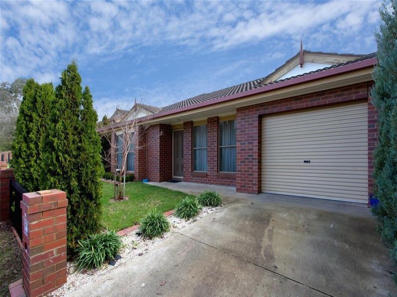 26 Regency Place, Kennington image 2