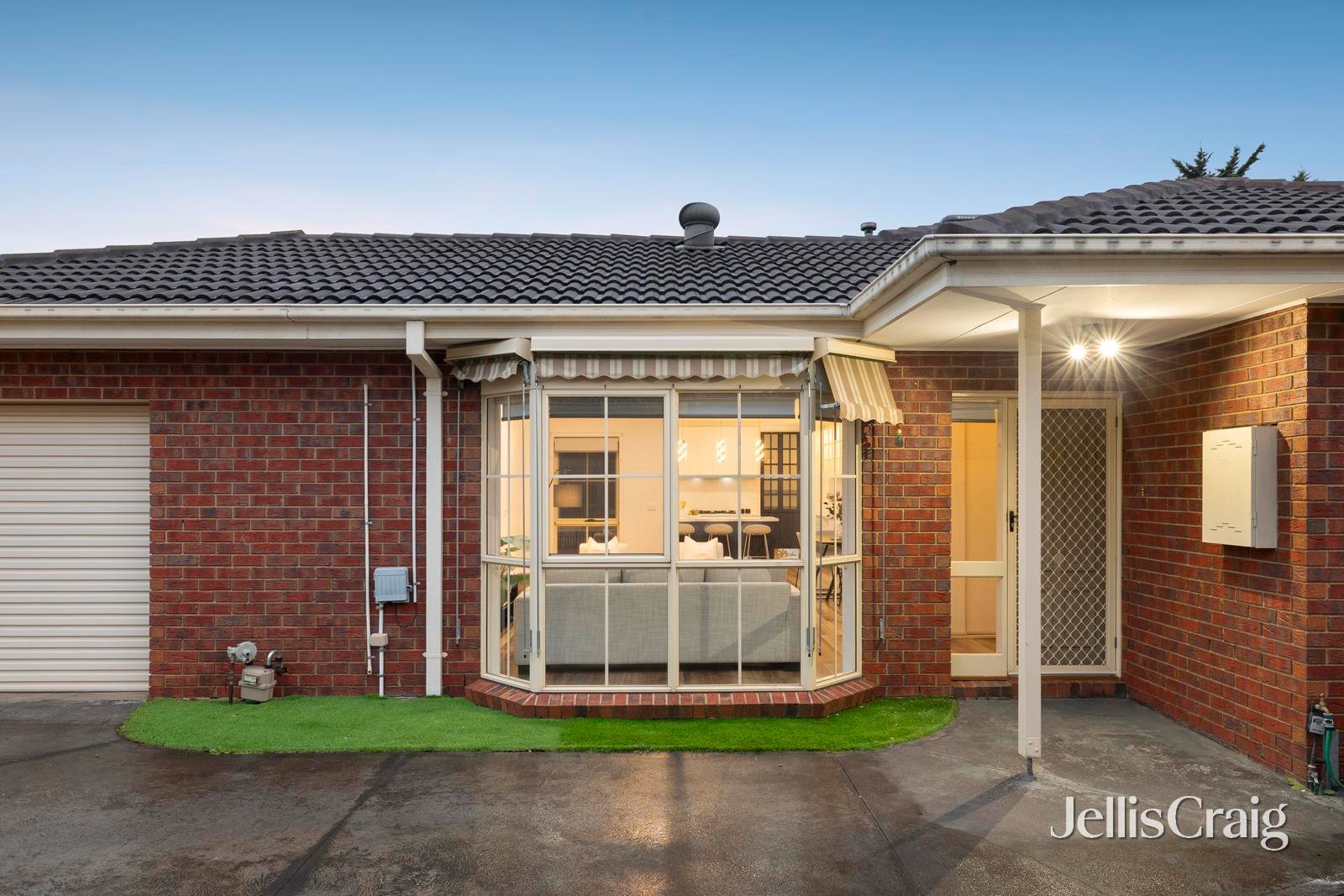 2/6 Richard Street, Bentleigh&nbsp;East image 2