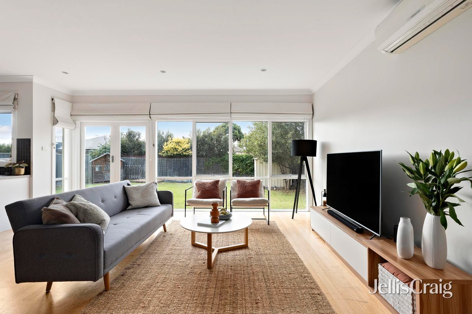 26 Ronald Street, Essendon&nbsp;North image 2