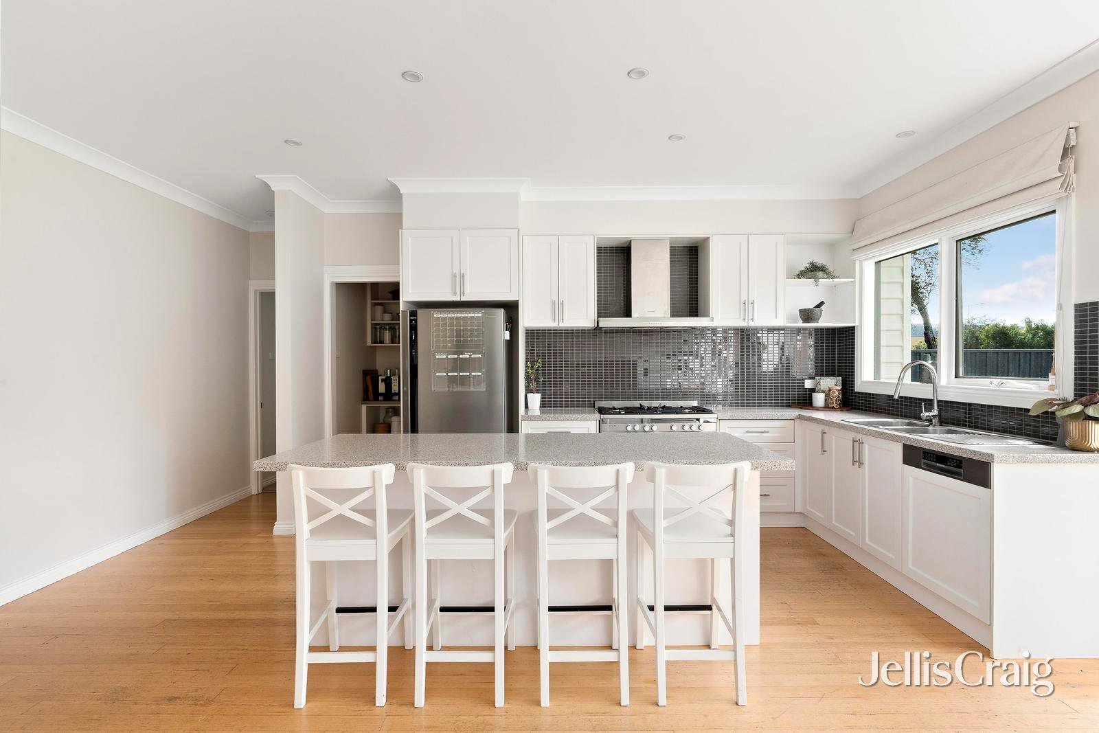 26 Ronald Street, Essendon&nbsp;North image 4