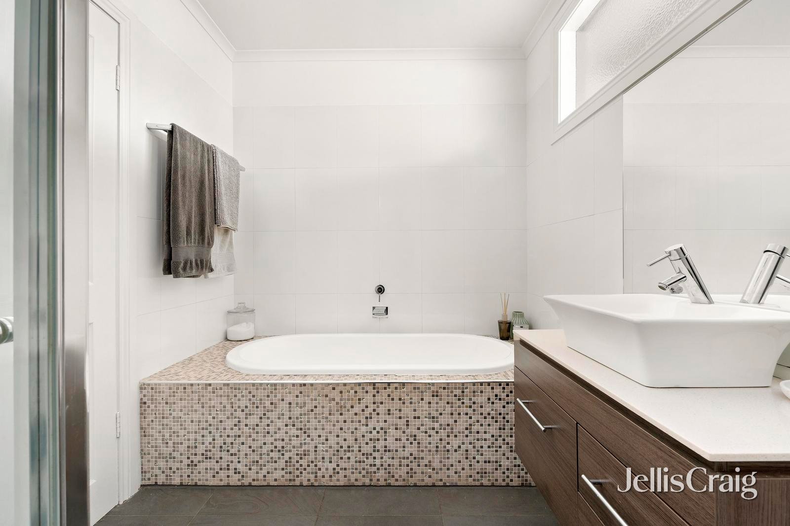 26 Ronald Street, Essendon&nbsp;North image 8