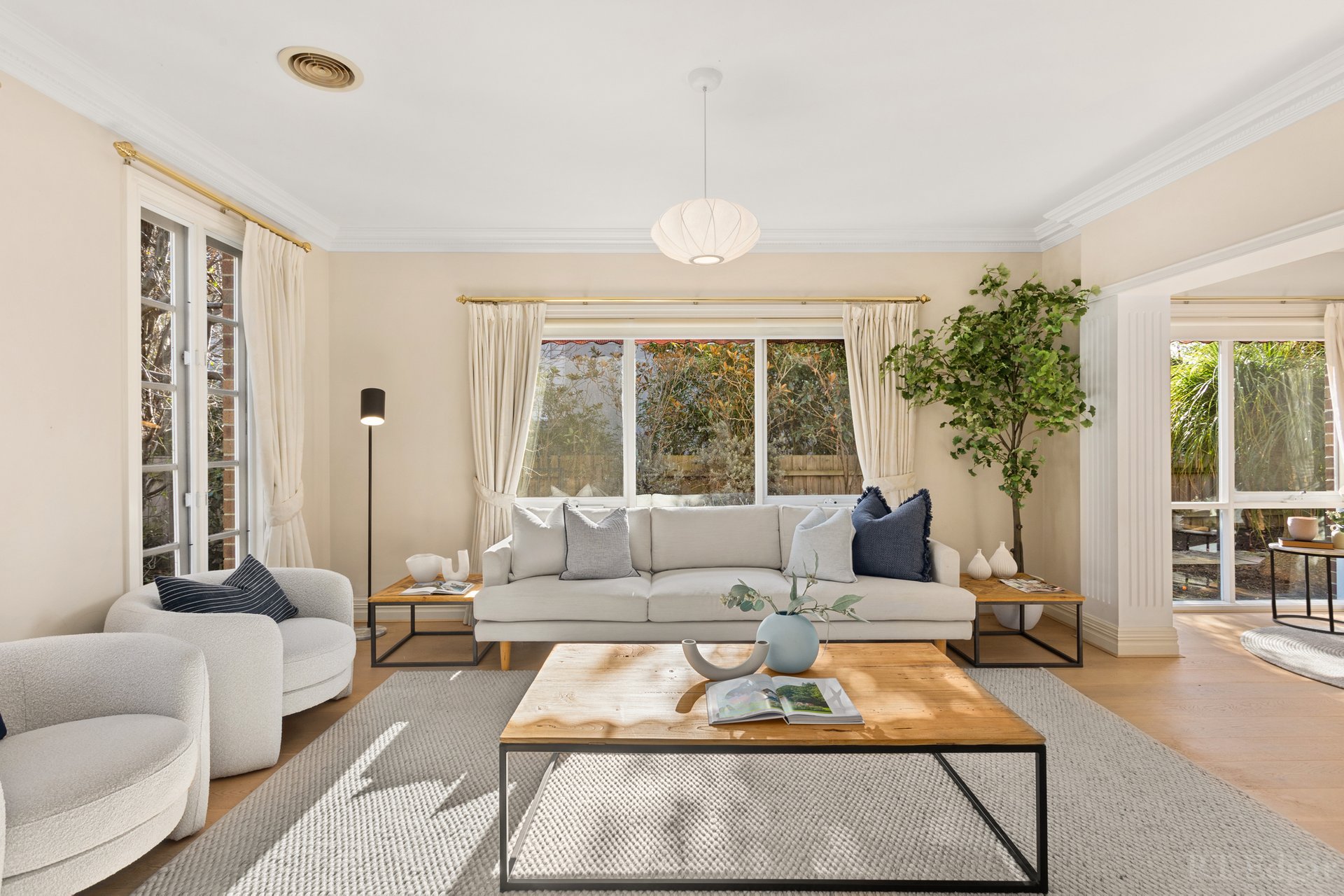 Property Gallery Thumbnail 3