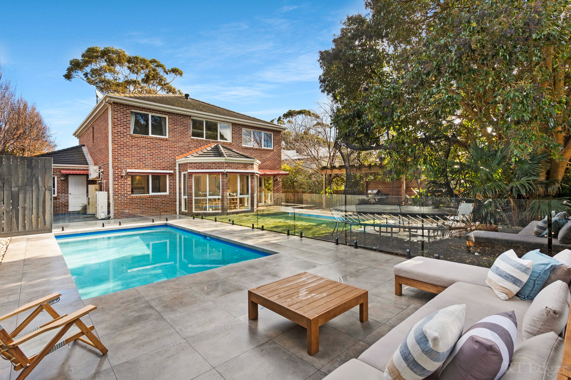 Property Gallery Thumbnail 10