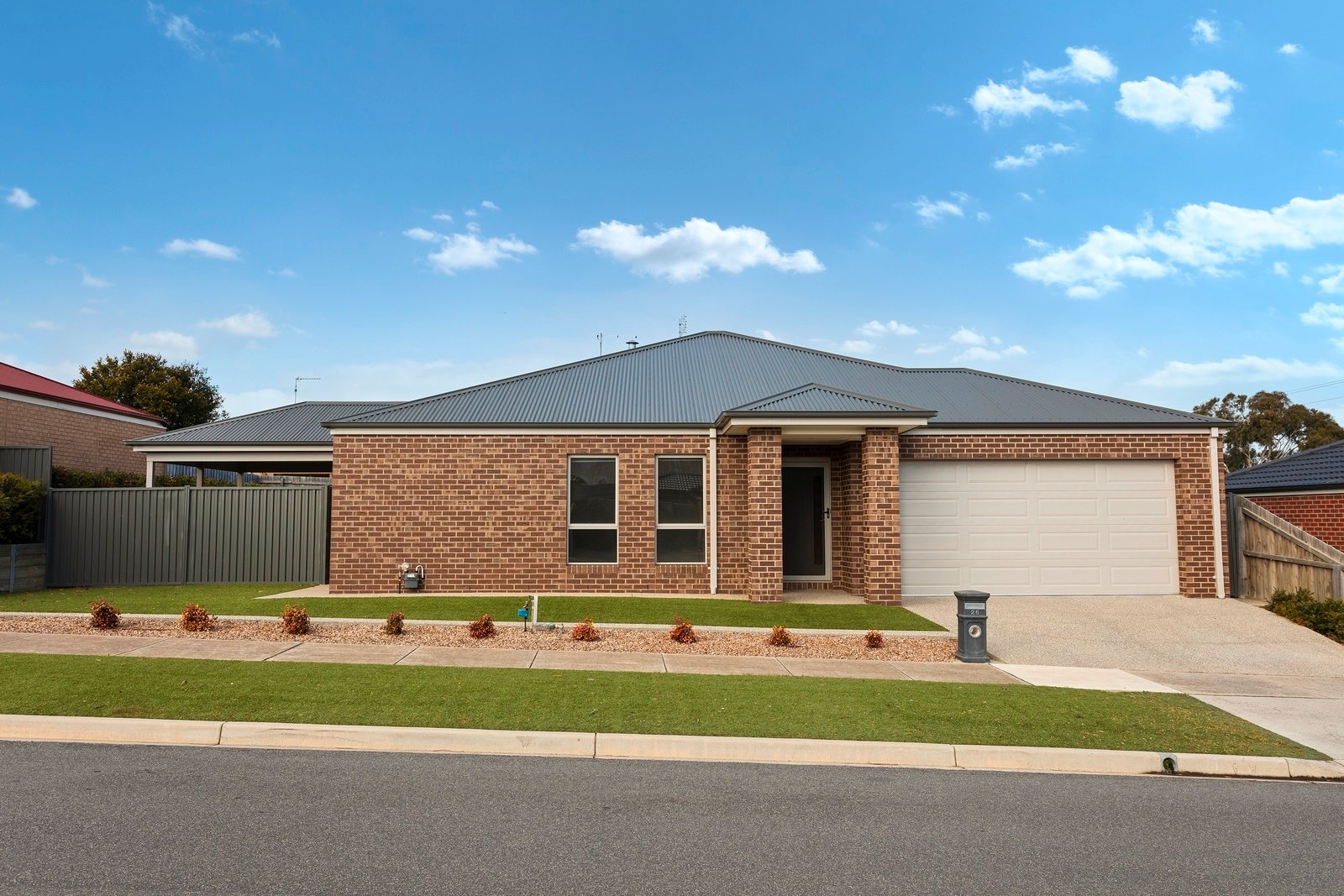 Property Gallery - Main Image